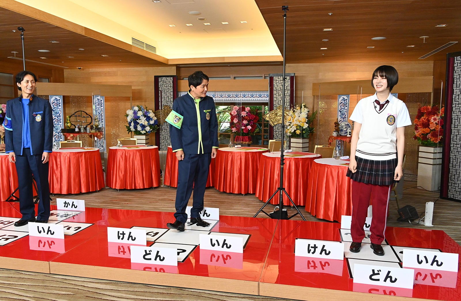 矢部浩之（ナインティナイン）、ノブ（千鳥）、池田エライザ（C）日本テレビ