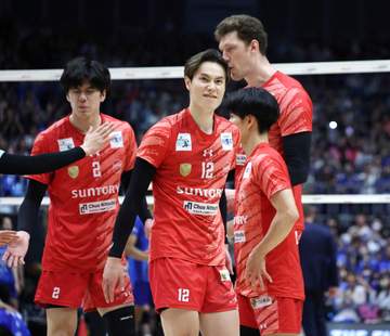 高橋藍 有終V決める 大阪Bにフルセットの末逆転負けも「明日勝てばいいだけの話」 “大一番”へ切り替え