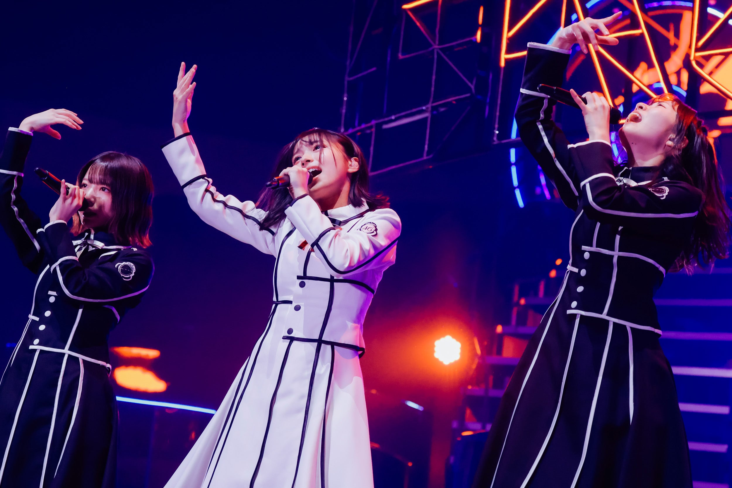 小坂菜緒 16種コンプ MONSTER GROOVE 日向坂46小坂菜緒、実は初めてだった全国ツアー座長 金村美玖と務め