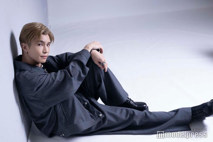 岩田剛典(C)モデルプレス