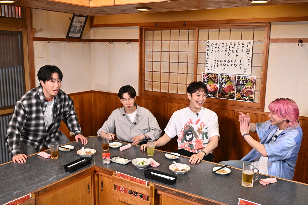 渡辺翔太、宮舘涼太、岡田将生、佐久間大介（C）TBS
