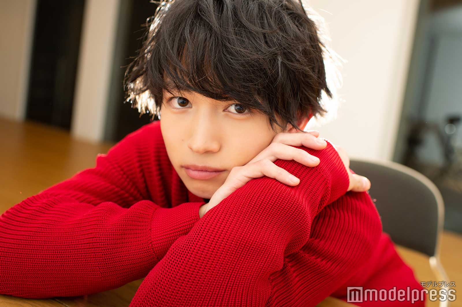 綱啓永（C）モデルプレス