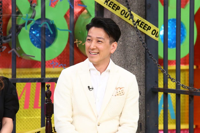 和泉元彌/「ウラマヨ!暑さも吹っ飛ぶ!ヤベー素顔が連発!アノ芸能人の裏の顔を大公開 2時間SP」より(C)カンテレ