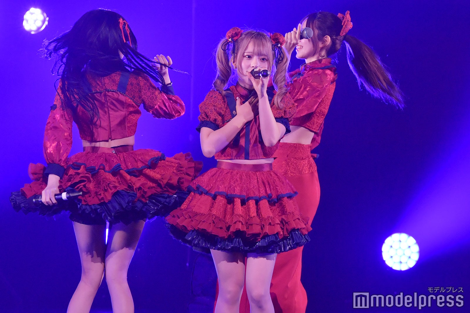 AVAM（C）モデルプレス