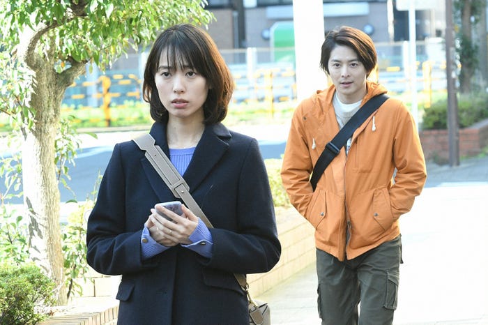 戸田恵梨香、小池徹平/「大恋愛~僕を忘れる君と」第8話より(C)TBS