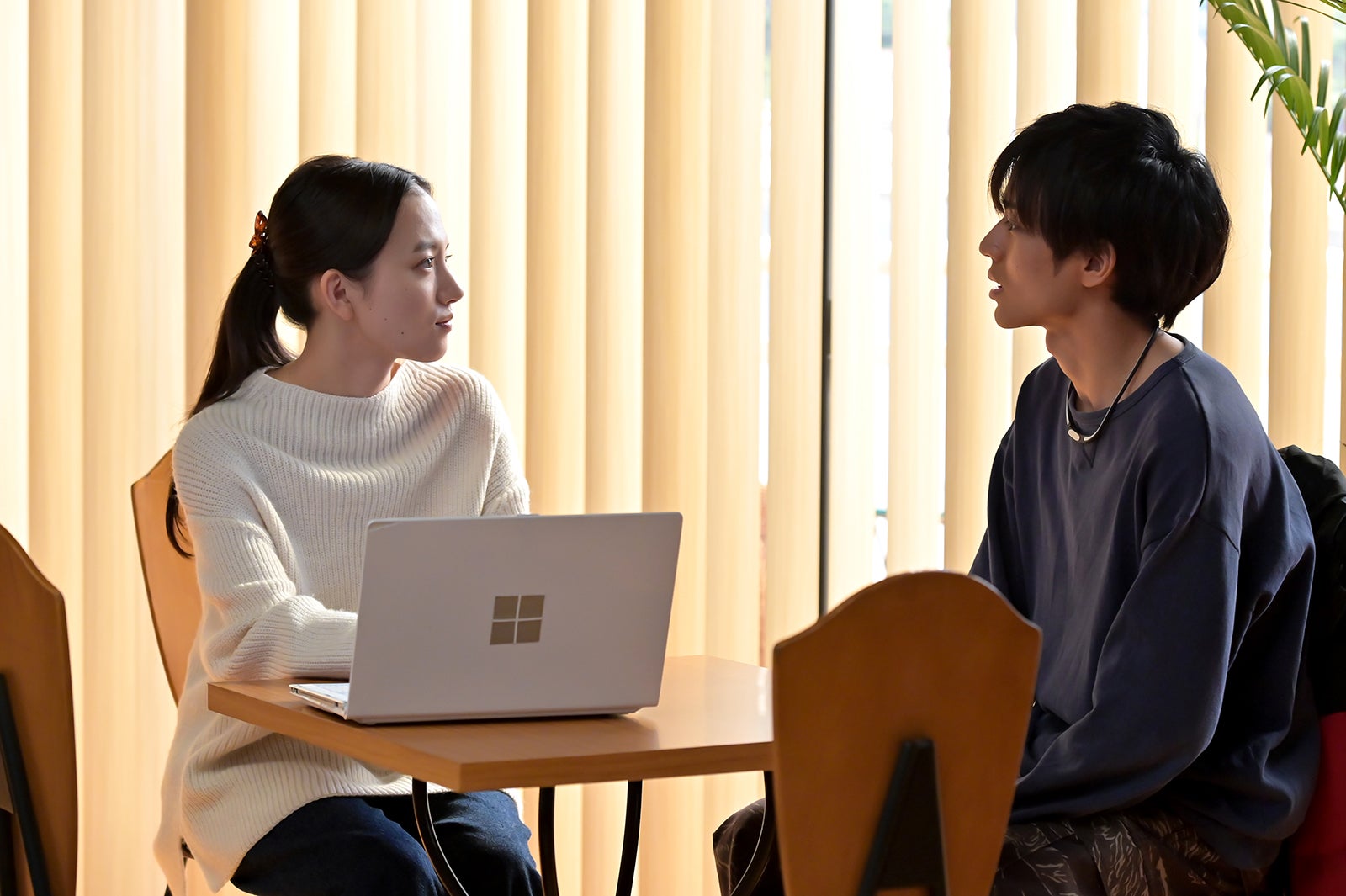 清原果耶、永瀬廉 （C）NHK