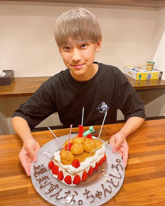 みきママ 高2長男が17歳の誕生日を迎え祝福 おめでとう イケメン の声 モデルプレス みきママ 高2長男が17歳の誕生日を迎え祝福 おめでとう イケメン の声 モデルプレス