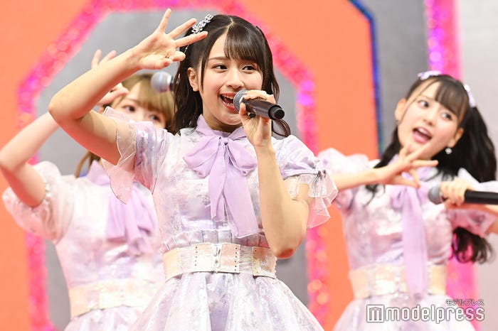 =LOVE(C)モデルプレス