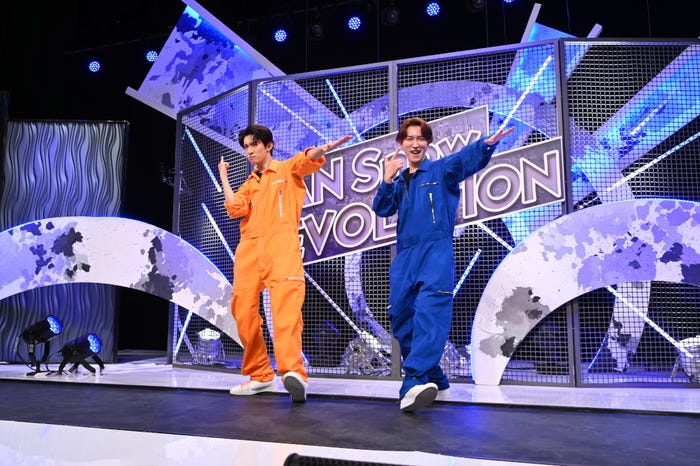 向井康二、渡辺翔太(C)TBS