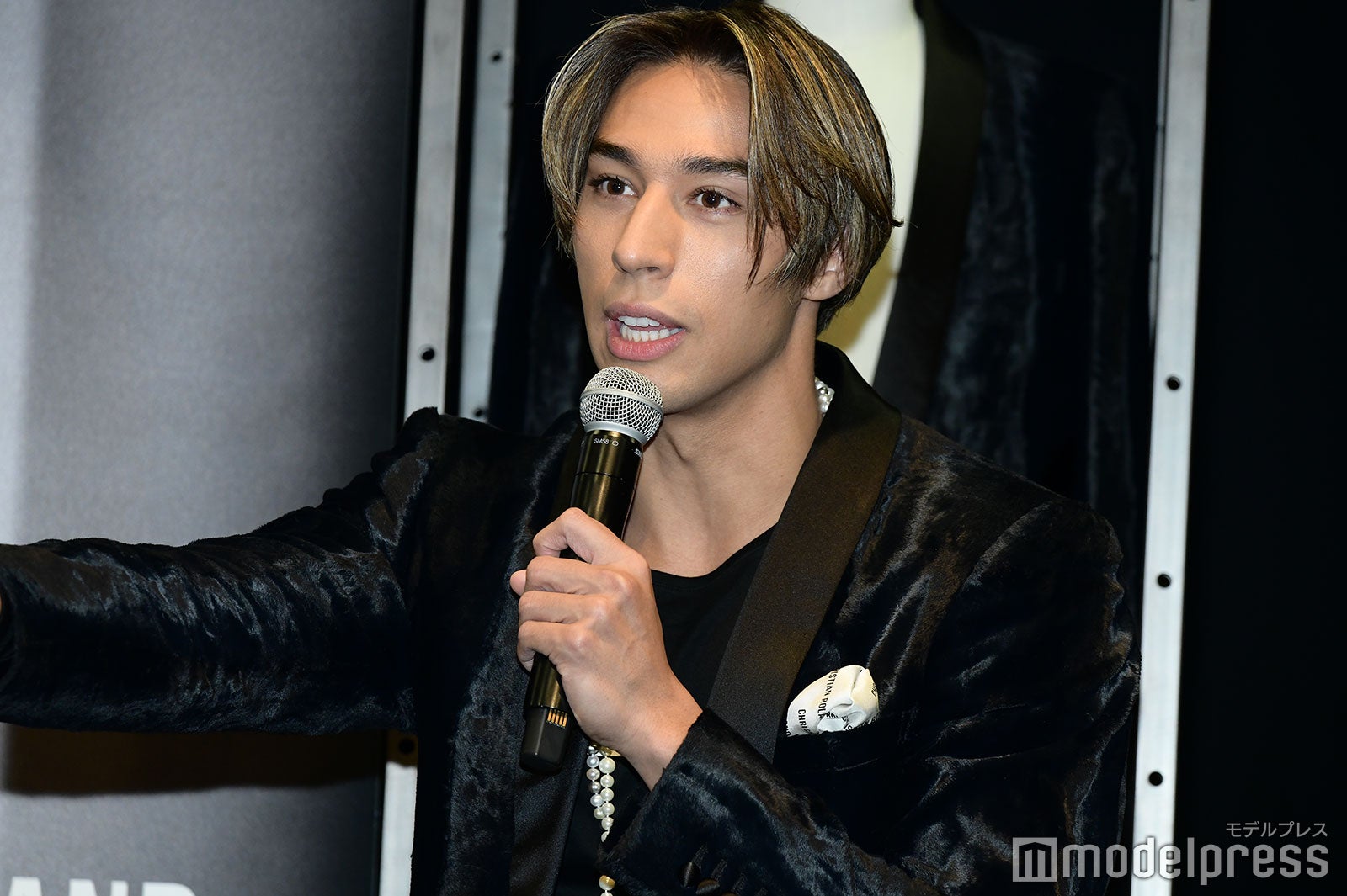 當間ローズ（C）モデルプレス