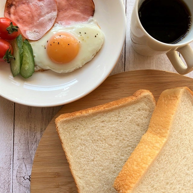 ファミマ究極食パン