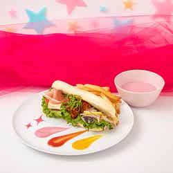 B小町の推しサンド税込1,859円(C)赤坂アカ×横槍メンゴ/集英社・【推しの子】製作委員会