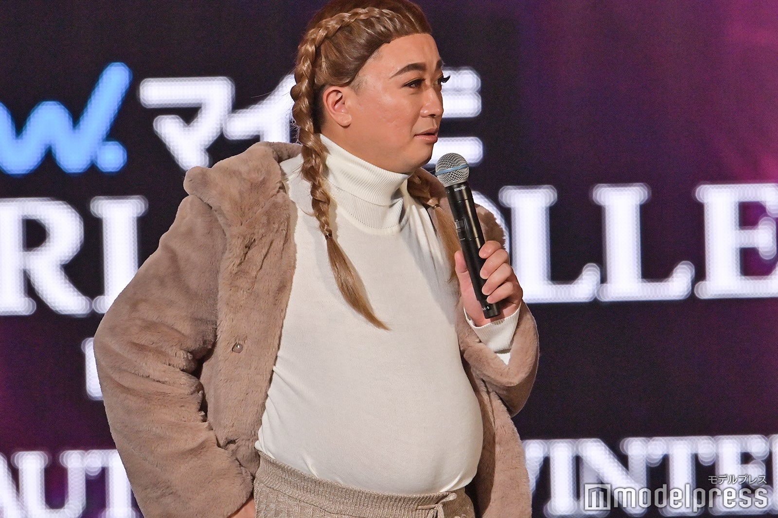 （C）モデルプレス