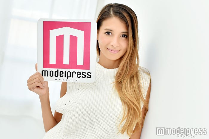 吉川ひなの(C)モデルプレス