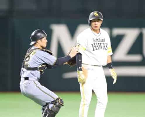 ソフトバンクが痛恨のミスばん回!栗原&山川の連続タイムリーで逆転成功 無死一、二塁から柳田飛び出すも…打線がカバー