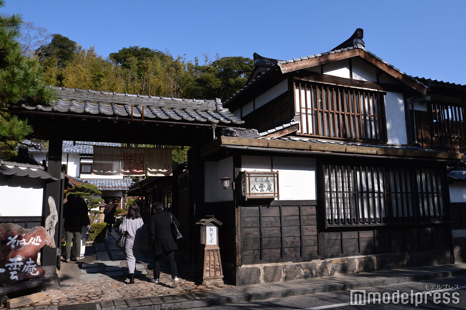 （C）モデルプレス