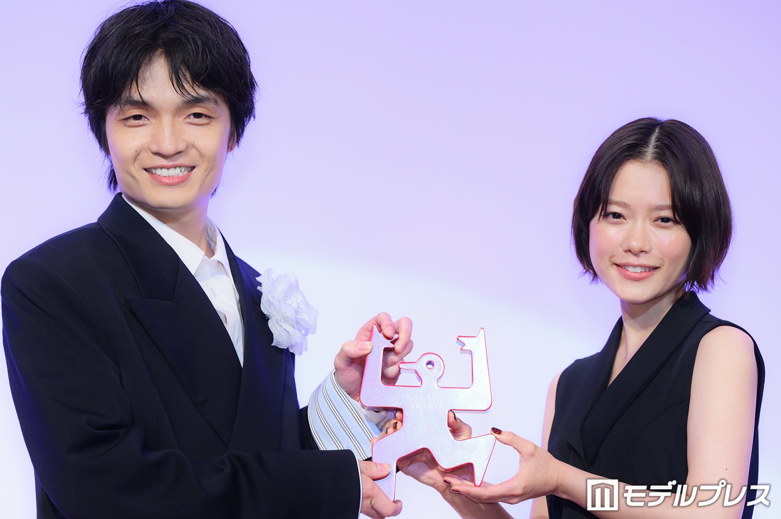 岡山天音、杉咲花（C）モデルプレス