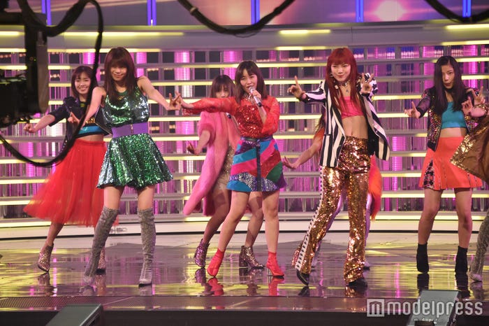 E Girls ゴージャス衣装で本番さながらパフォーマンス 紅白リハ最終日 モデルプレス E Girls ゴージャス衣装で本番さながらパフォーマンス 紅白リハ最終日 モデルプレス