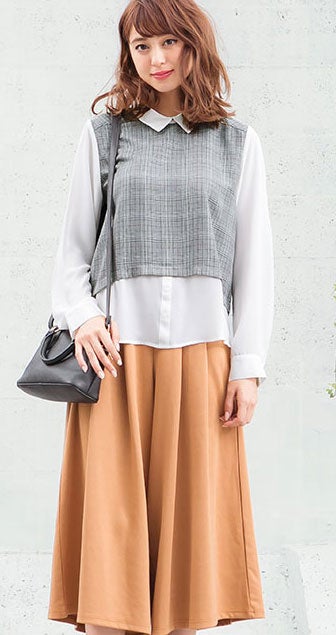 フェイクレイヤードトップス「神戸レタス」2380円（税込）／画像提供：神戸レタス