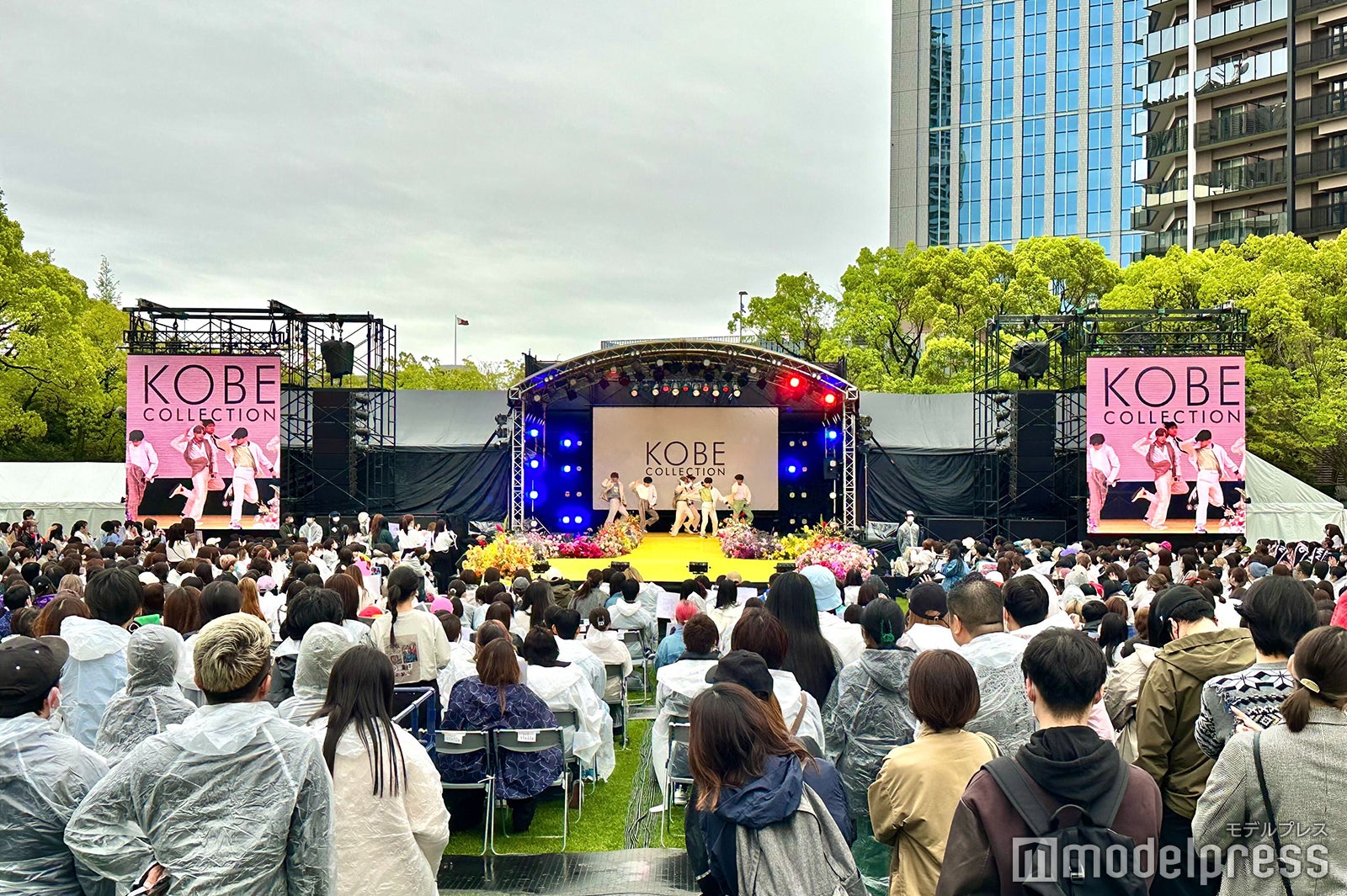 「神戸コレクション2023S／S」ステージ（C）モデルプレス