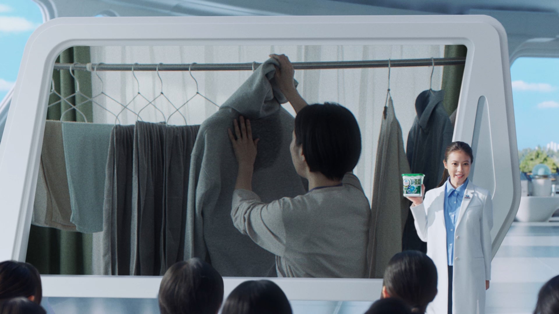 今田美桜／アリエール ジェルボール プロ_新TVCM「完全楽スゴ洗剤なんてアリエーヌ（部屋干し）篇」