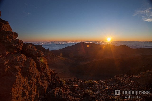 プラネタリウム級の星空が見えるハワイ「ハレアカラ国立公園」 - 女子