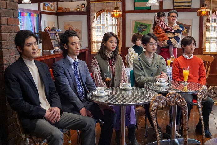 目黒蓮、佐野弘樹、山崎紘菜、山下美月、濱正悟、松尾諭、醍醐虎汰朗/「舞いあがれ!」最終話(C)NHK