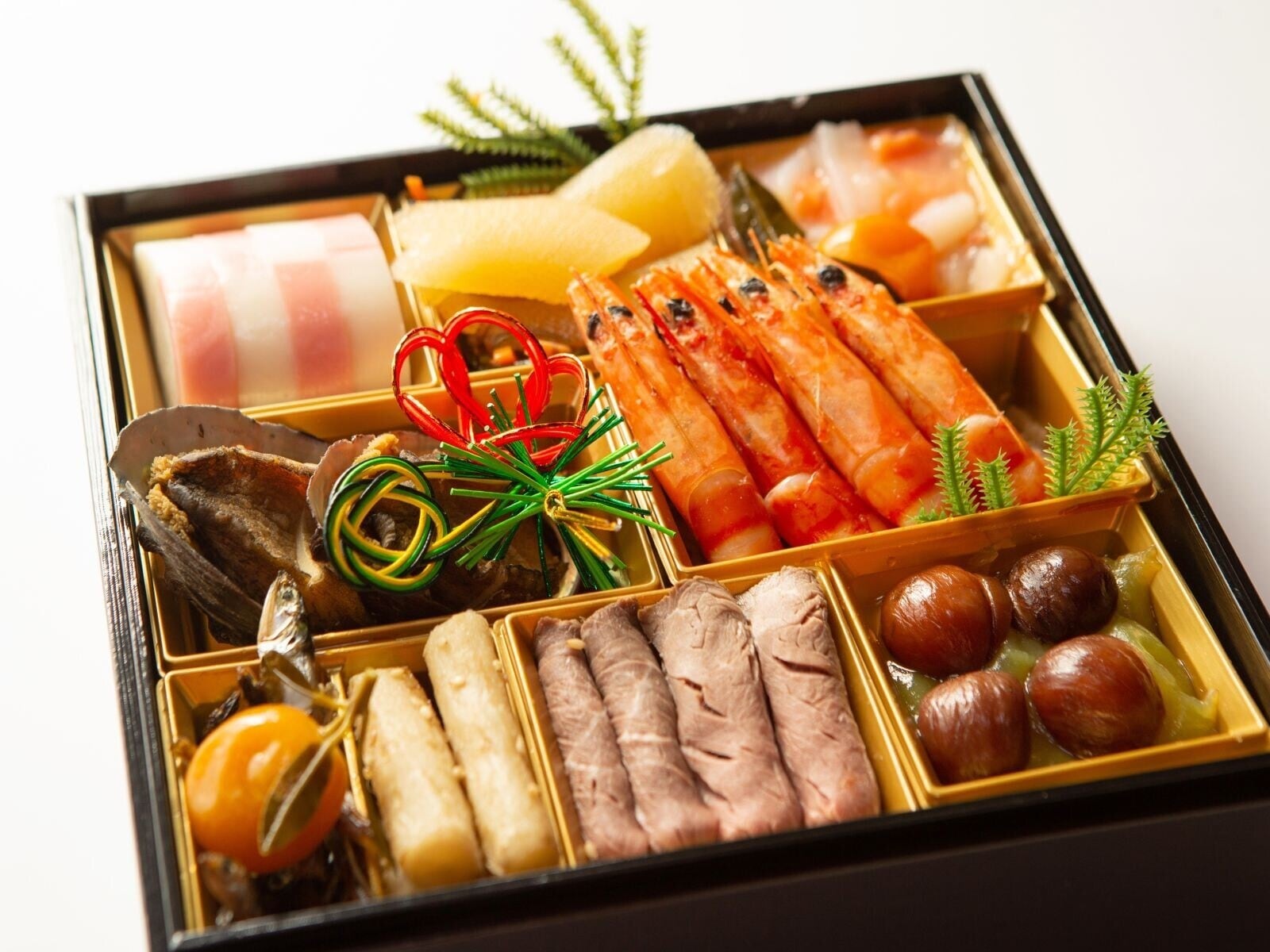 Q. 「おせちは体に悪い」って本当ですか？【管理栄養士が解説】