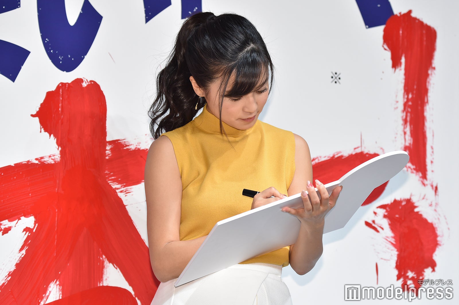 小島瑠璃子（C）モデルプレス