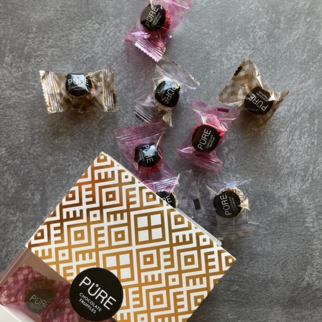 開封した成城石井ピュア社トリュフアソート