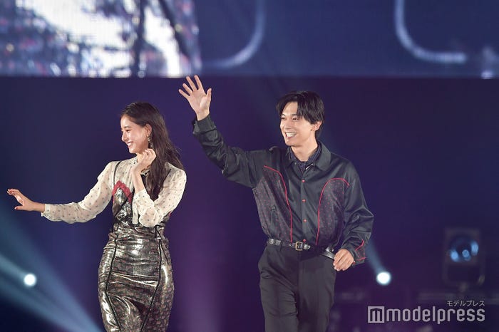 新木優子、吉沢亮 (C)モデルプレス