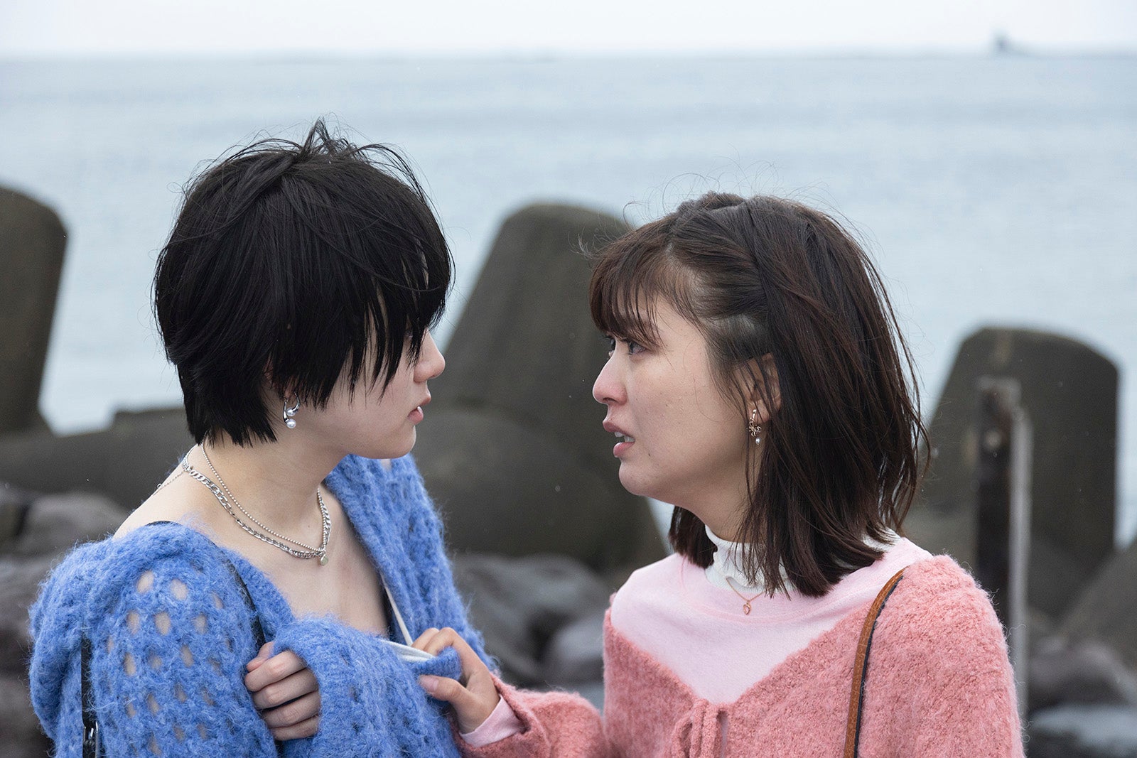 尾碕真花、工藤美桜「コールミー・バイ・ノーネーム」第3話（C）MBS