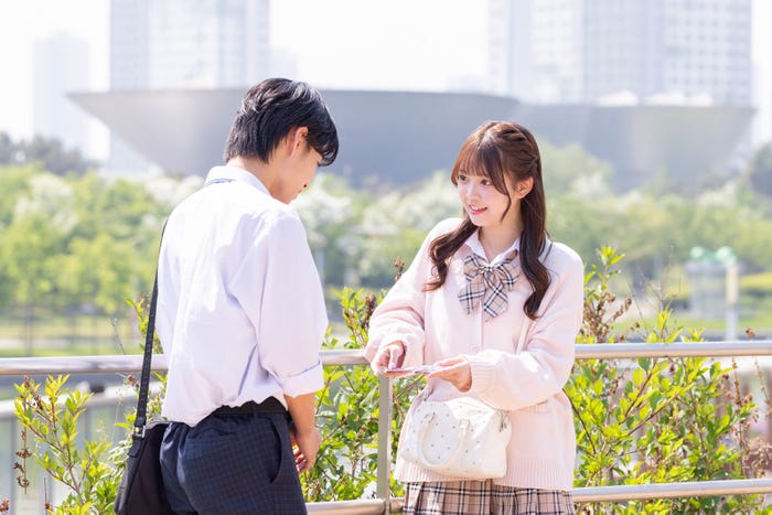 そら、りら「今日、好きになりました。インチョン編」(C)AbemaTV, Inc.