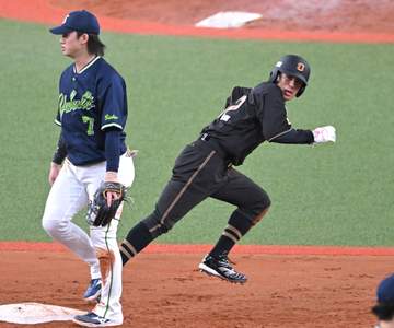 阪神 植田が究極の場面で盗塁を決めるための準備力 3年前からつくった全投手掲載のノート 「パッと見て『あ、これや』って映像をイメージできるぐらいのことを書いてます」