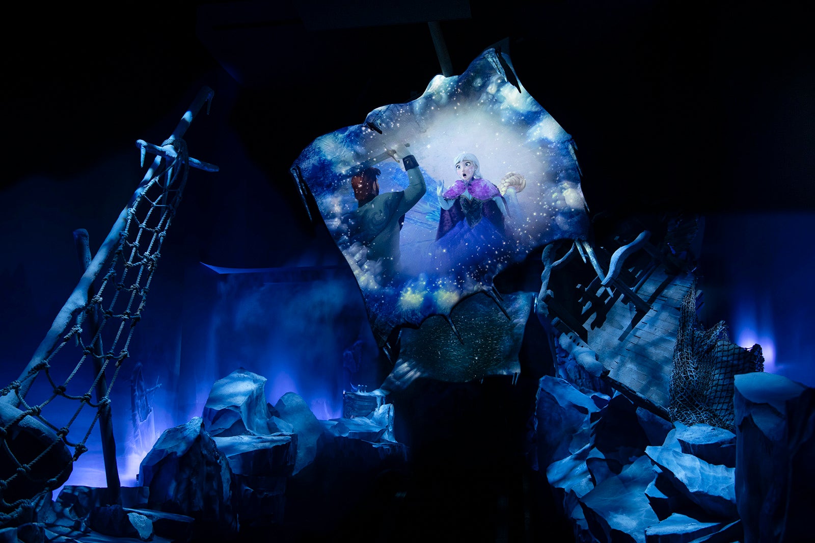 「フローズンキングダム」（C）Disney