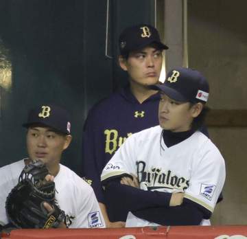 オリックス 3試合連続0封負け 8年ぶり球団ワーストタイ記録 九里「申し訳ない」6失点で11敗目