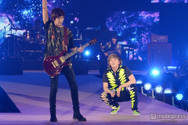 左から：ソン・スンヒョン、イ・ホンギ