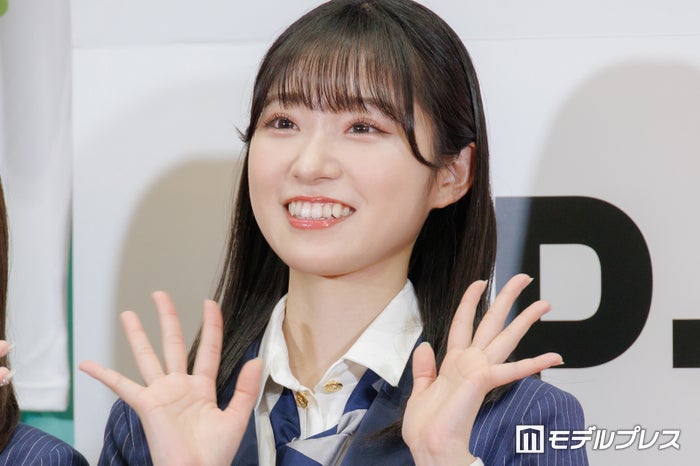 AKB48メンバー、美肌輝くノースリーブトップス姿披露「爽やかで素敵」「肌綺麗すぎる」と絶賛の声