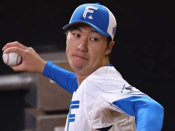 日本ハムは逆転負け 連勝が4でストップ 九回に福島がロッテ・佐藤に勝ち越し2ラン被弾 加藤貴はキャリアハイ11勝目お預け 水野が自己最多8号ソロも
