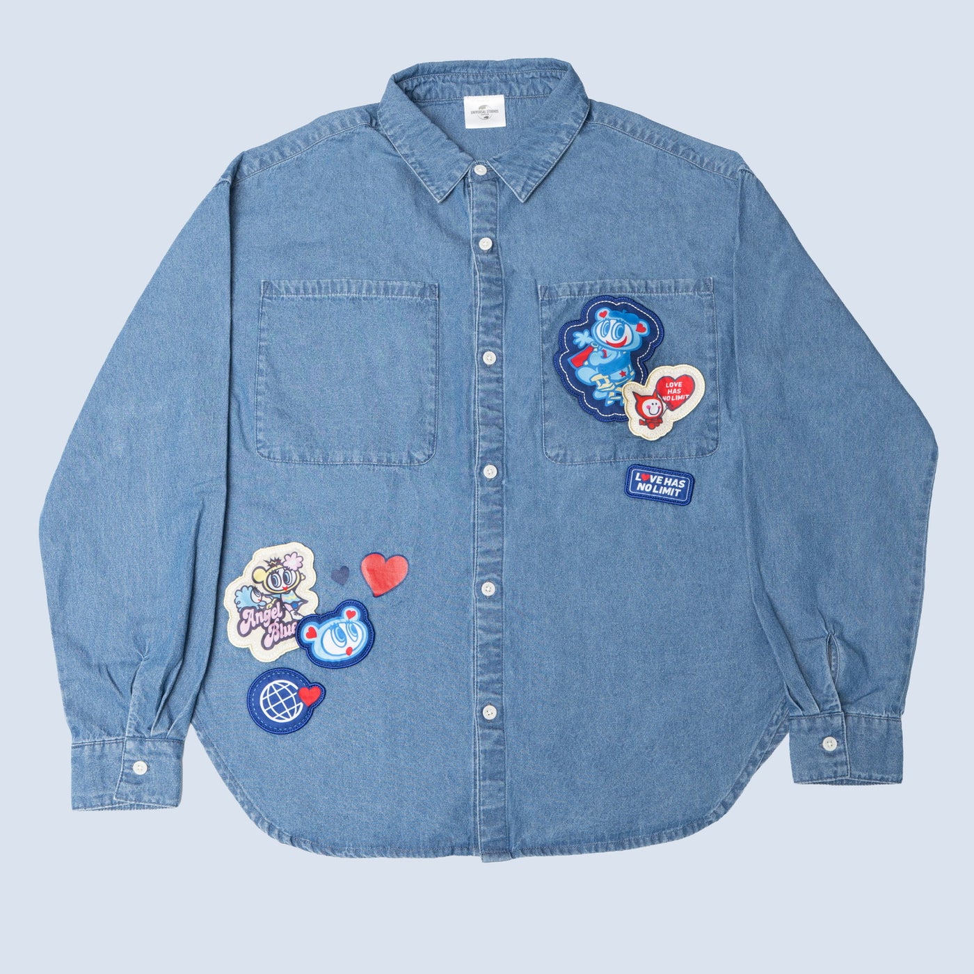 デニムシャツ　8,200円／画像提供：ユー・エス・ジェイ