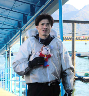 【ボート】浜崎直矢が26年初出走の宮島を制覇 90日間のF休み明けも圧勝V