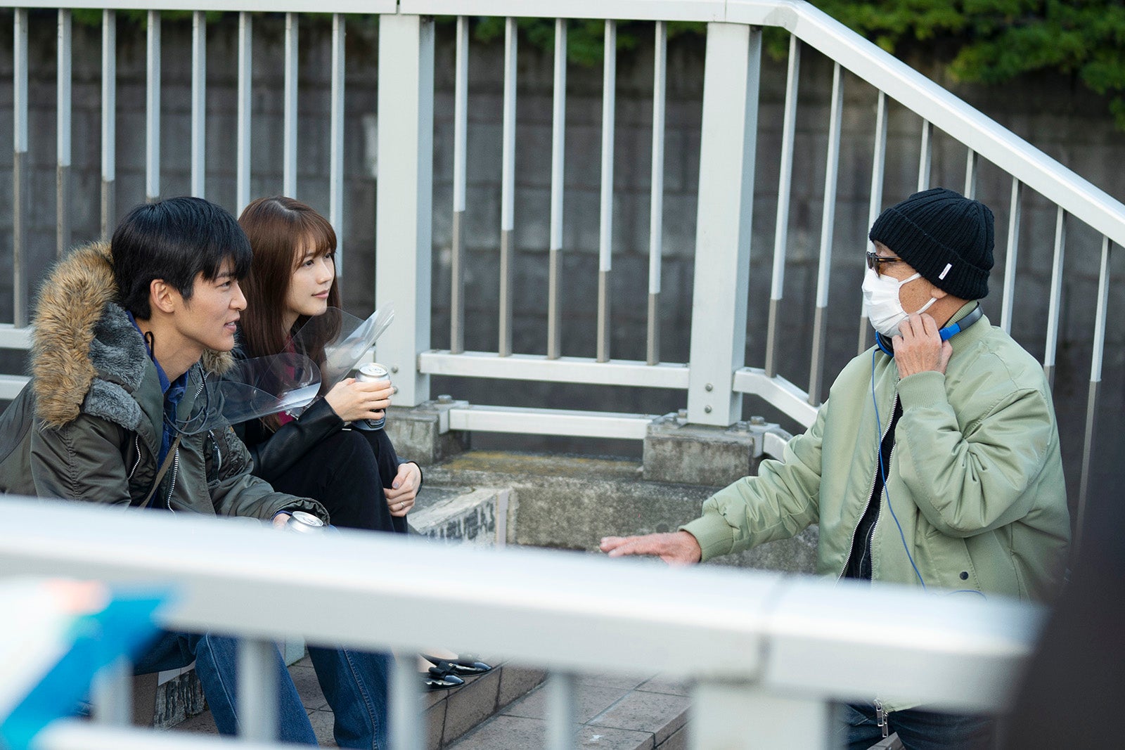 Snow Man目黒蓮、有村架純が「役としてもリードしてくれた」初デートのメイキング写真も解禁＜月の満ち欠け＞