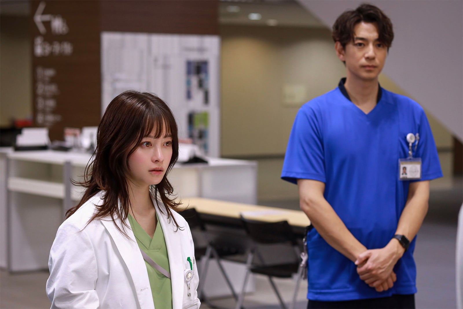 橋本環奈、三浦翔平「天久鷹央の推理カルテ」第4話（C）テレビ朝日