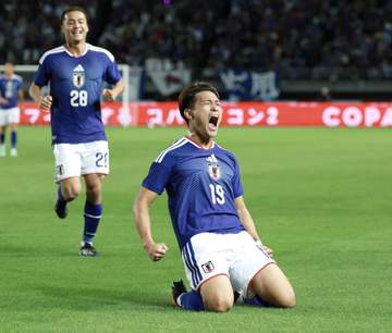 松木玖生 鮮烈デビュー弾！初代表初スタメンで一発回答「決め切れてよかった」 第3次森保ジャパン3発快勝発進