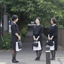 Hulu第５話「むかしのともだち」左から、松たか子、小林聡美、大島優子（提供写真）
