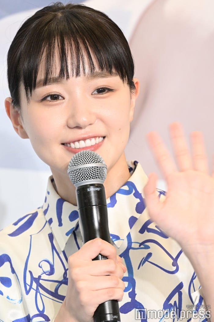 奈緒(C)モデルプレス