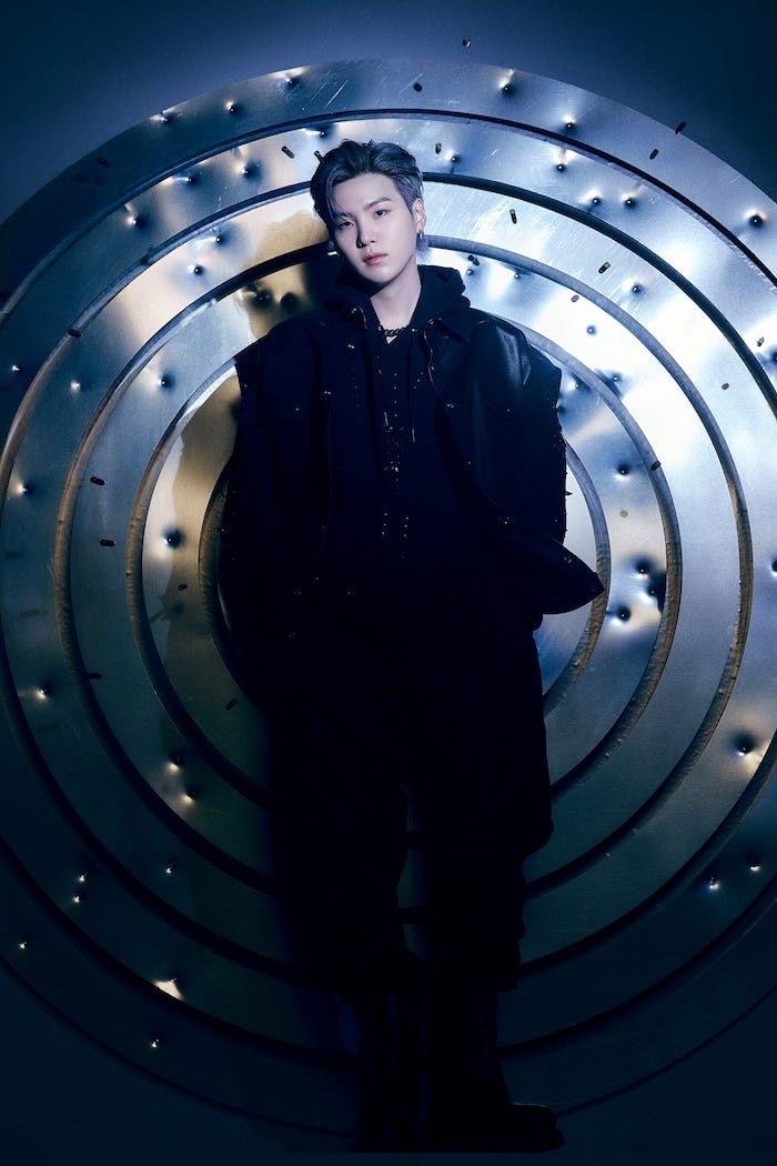 SUGA/(P)&(C)BIGHIT MUSIC