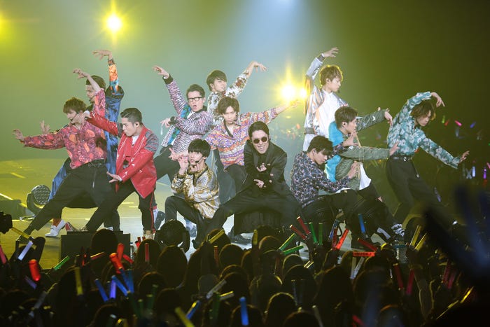 RADIO FISHと超特急(写真提供:ニッポン放送)