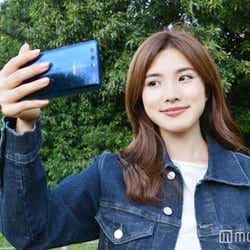 モデルプレス - 可愛く盛れる写真のポイントって?簡単にプロ級の仕上がりに