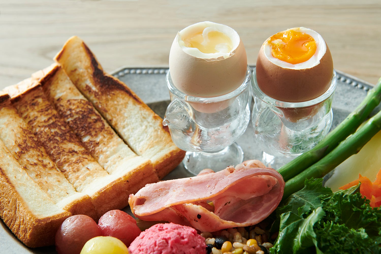 東京「プルミエメ」“理想の朝食”を1日中楽しめる隠れ家カフェ